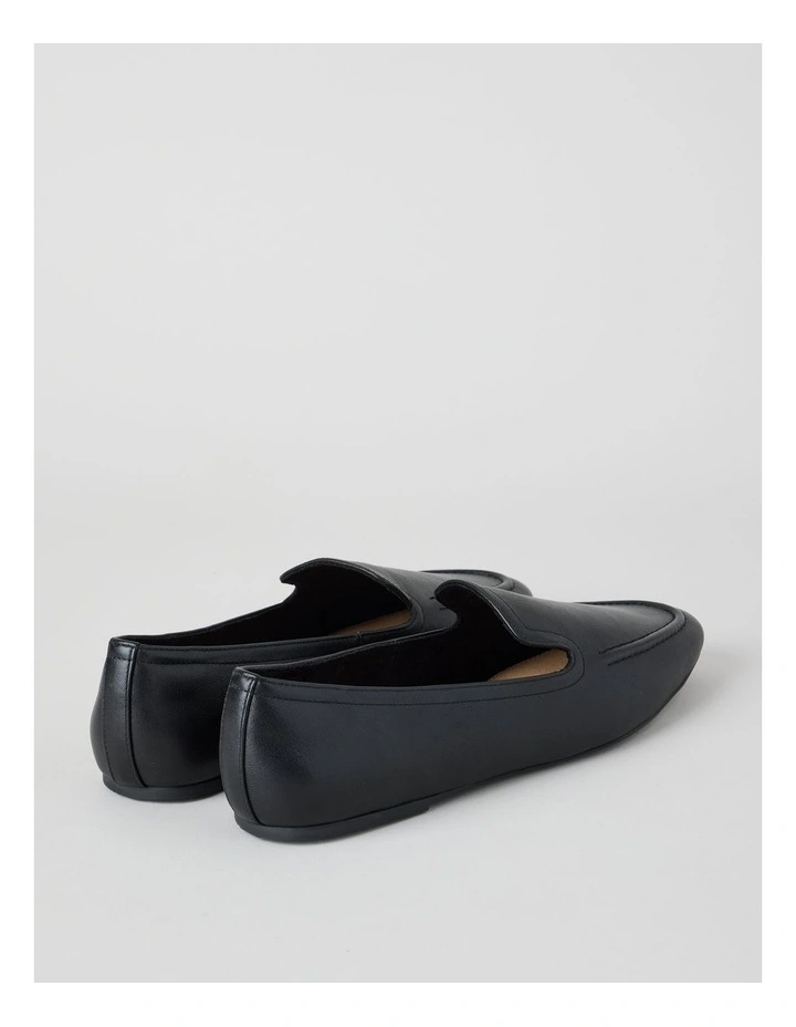 Ada Flat Shoes in Black image 5