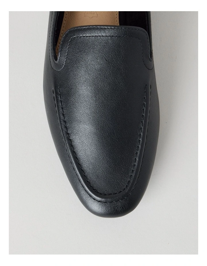 Ada Flat Shoes in Black image 6