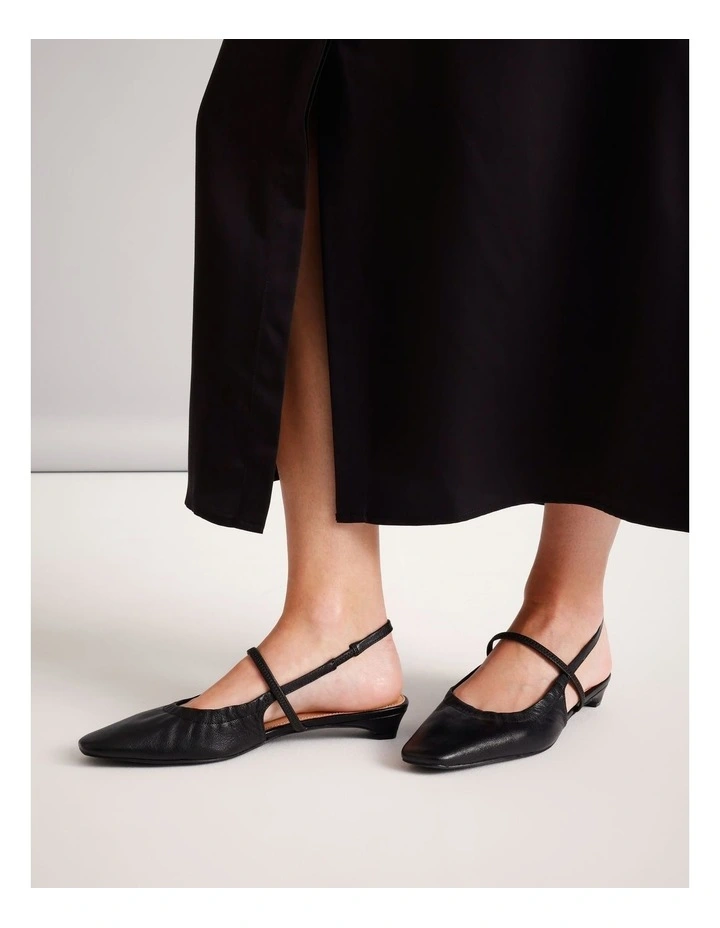 Maxima Slingback in Black Leather image 4