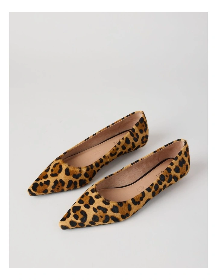 Christina Flat Shoes in Leopard image 3