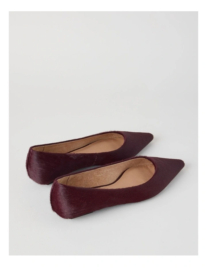 Christina Flat Shoes in Plum image 5