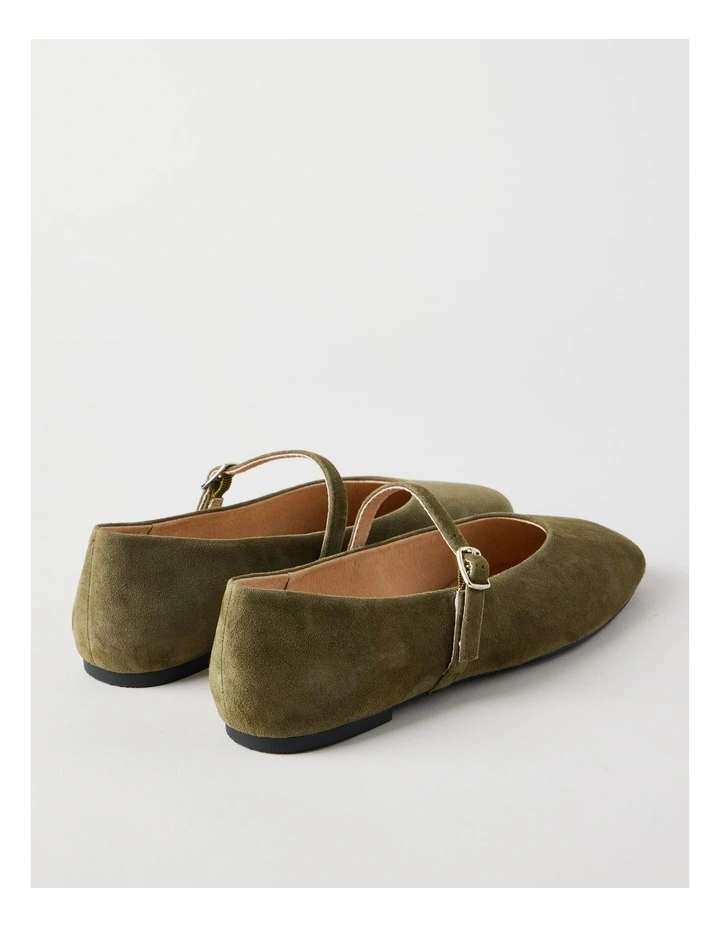 Shay Flat Shoes in Green image 5