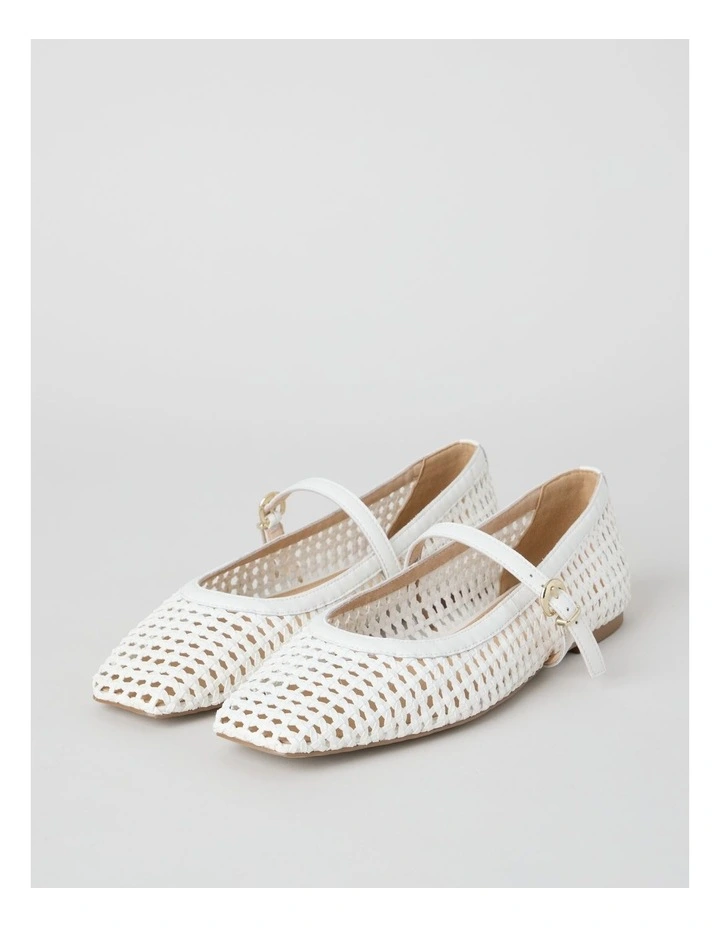 Nicole Flat Shoes in White image 3