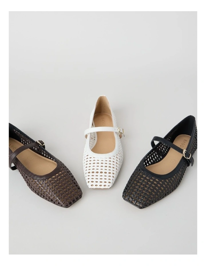 Nicole Flat Shoes in White image 7