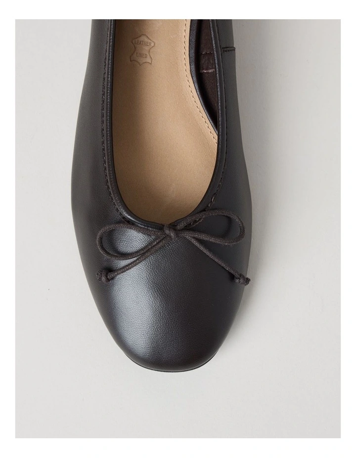 Olivia Flat Shoes in Chocolate image 3