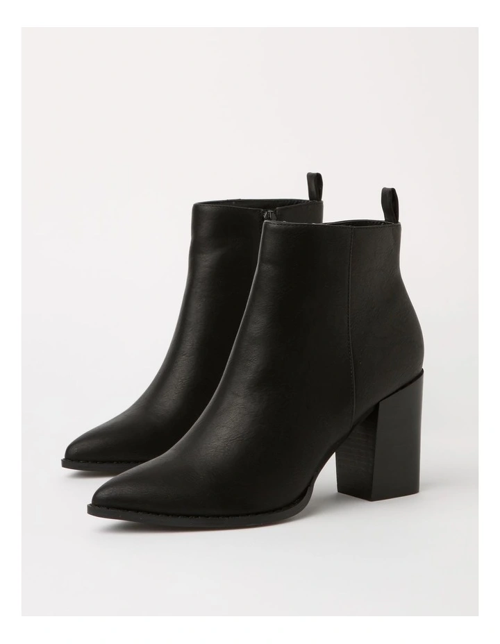 Cupid Boot in Black image 3