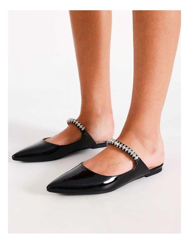 Sofia Flat Shoe in Ivory Black image 2