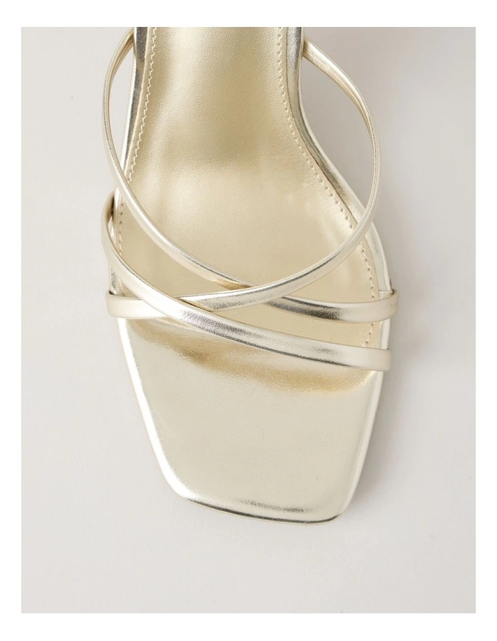 Dainty Sandal in Gold image 6