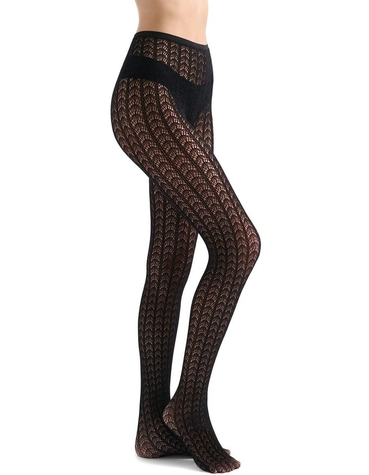 Scallop Net Tight in Black image 4