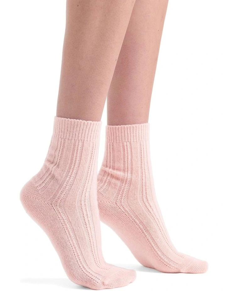 Angelina Cable Crew Sock in Rosette image 4