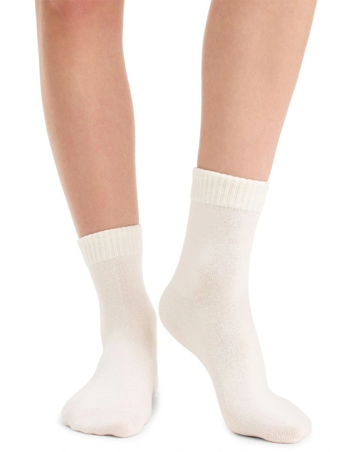 Organic Cotton Blend Rib Top Crew Sock 2 Pack in Buttercream and Husk image 3