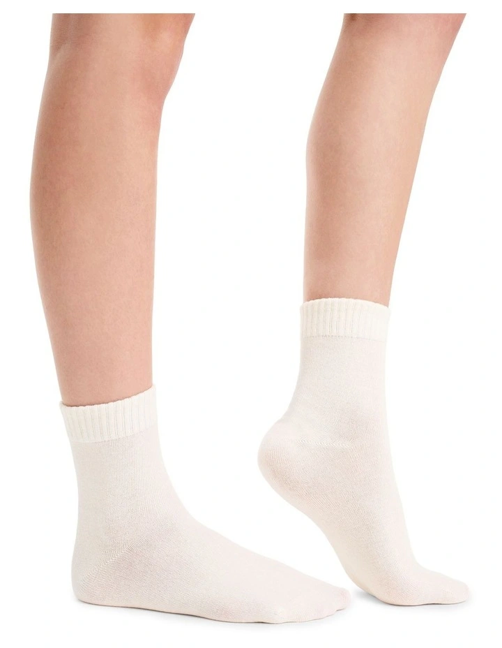 Organic Cotton Blend Rib Top Crew Sock 2 Pack in Buttercream and Husk image 4