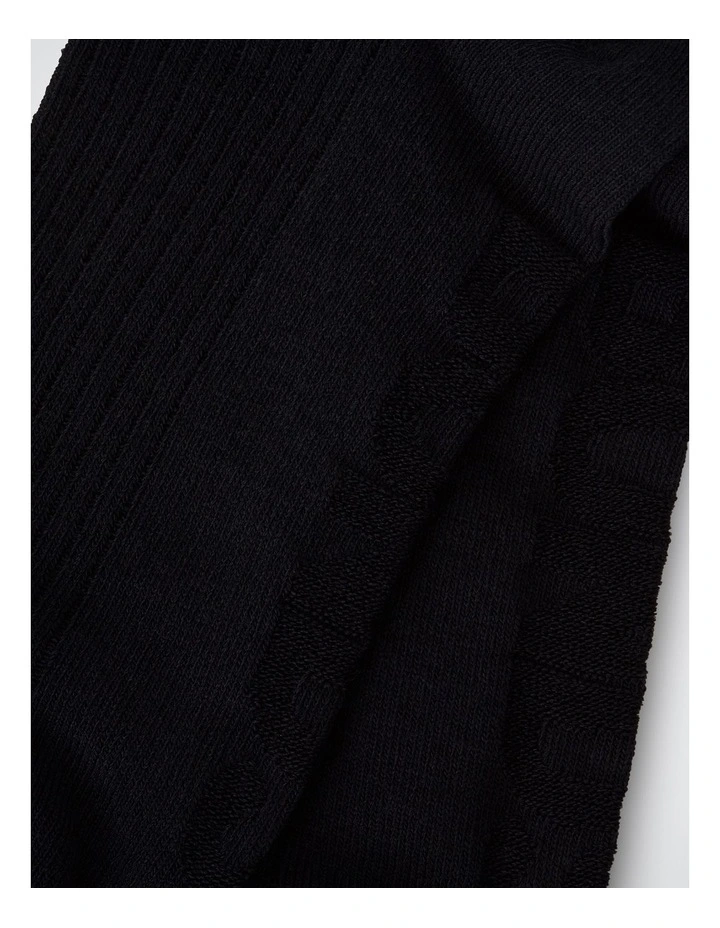 Womens Rib Half Crew Socks 2 Pack in Nu Black image 3
