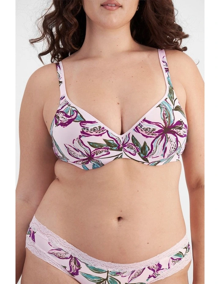 Barely There Contour Bra in Petite Lily image 1
