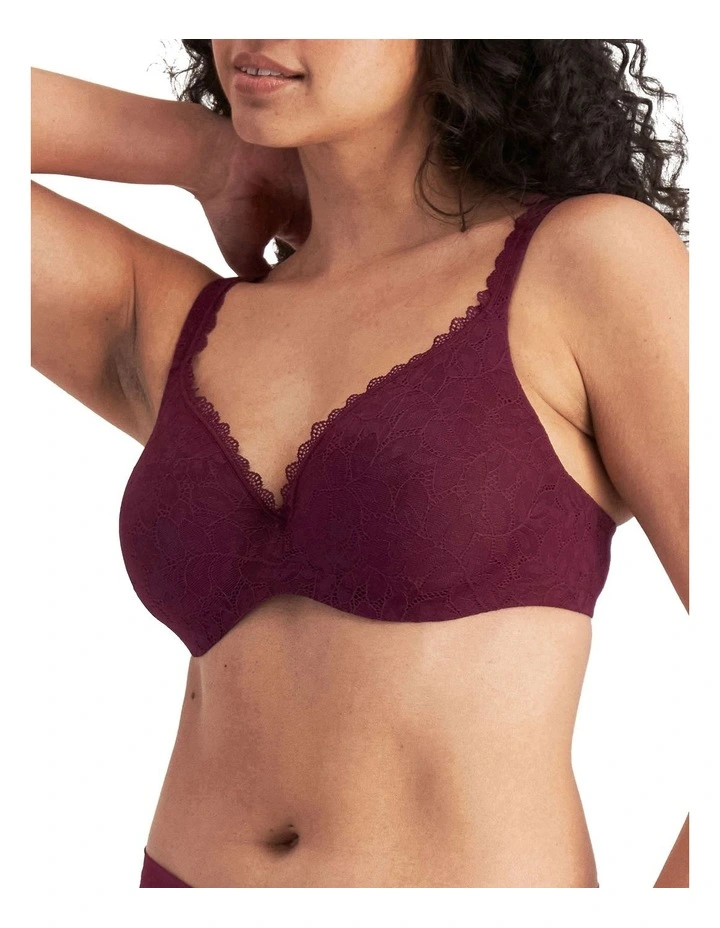 There Lace Contour Bra in Sweet Blackcurrant image 2
