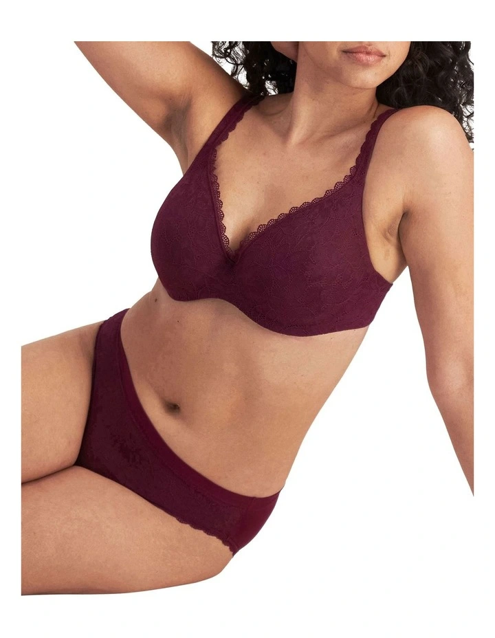 There Lace Contour Bra in Sweet Blackcurrant image 4