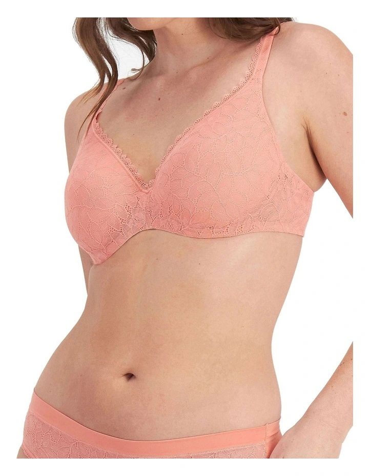 There Lace Contour Bra in Spiceberry image 3