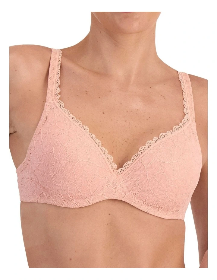 There Lace Contour Bra in Perpetual Pink image 4