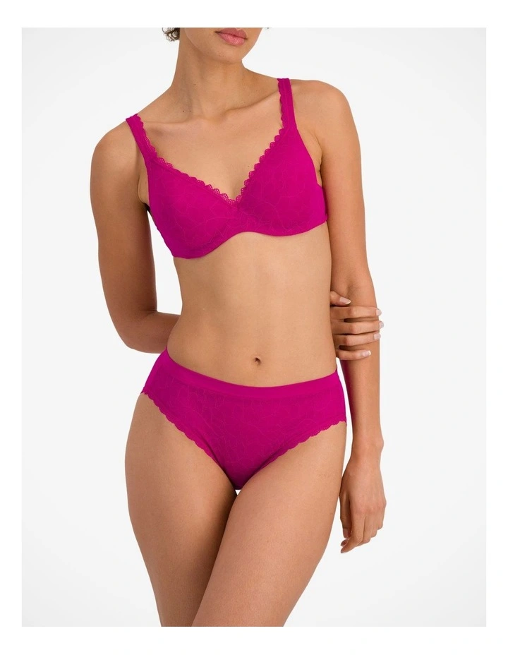 Barely There Lace Contour Bra in Electric Rose image 7