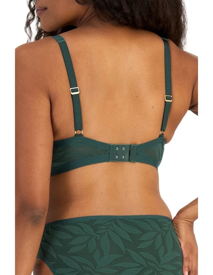 Because Minimiser Bra in Jurassic image 2