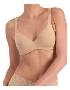 Barely There Wirefree Bra in Nude 2