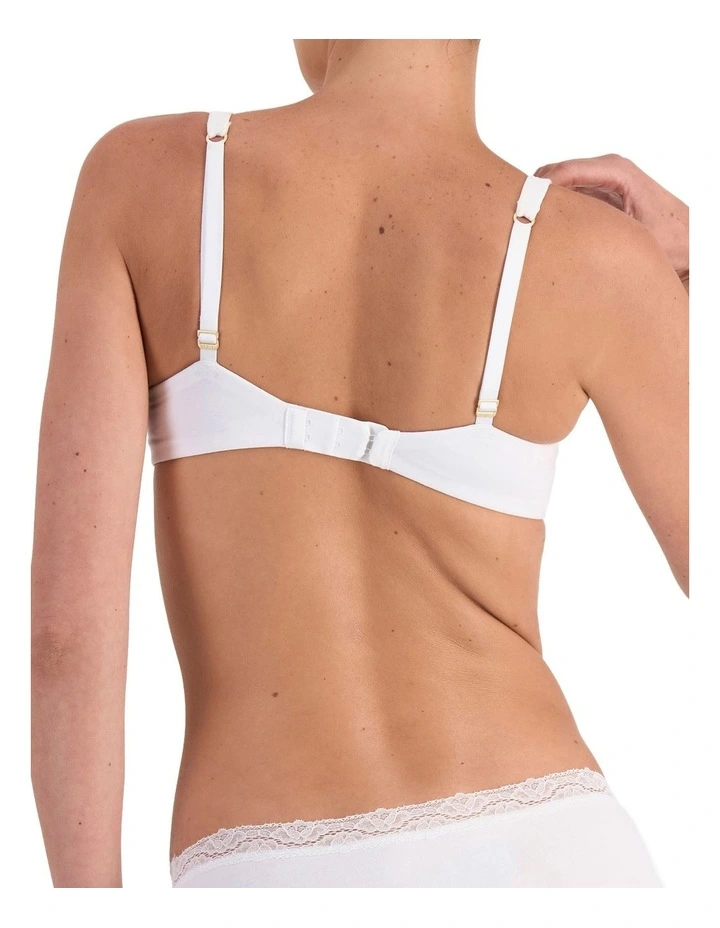Barely There Breathe Wirefree Bra in White image 2