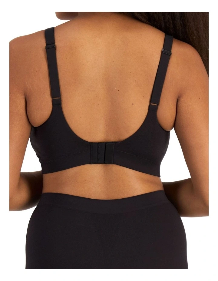 Understate Seamless Bralette in Black image 2