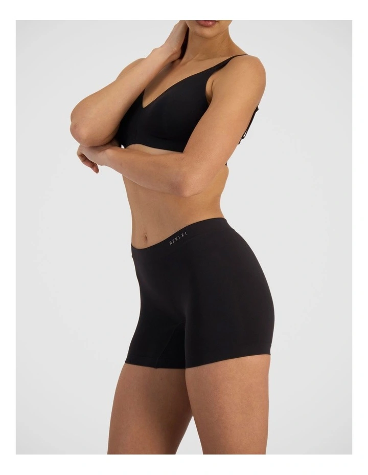 Understate Mid Short In Black image 4