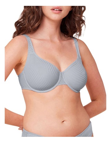 Eggshell Blue colour