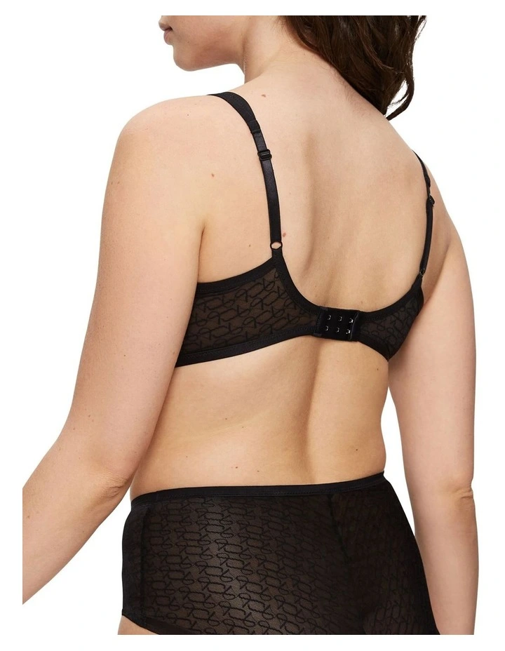 Signature Sheer W01 EX Bra in Black image 2