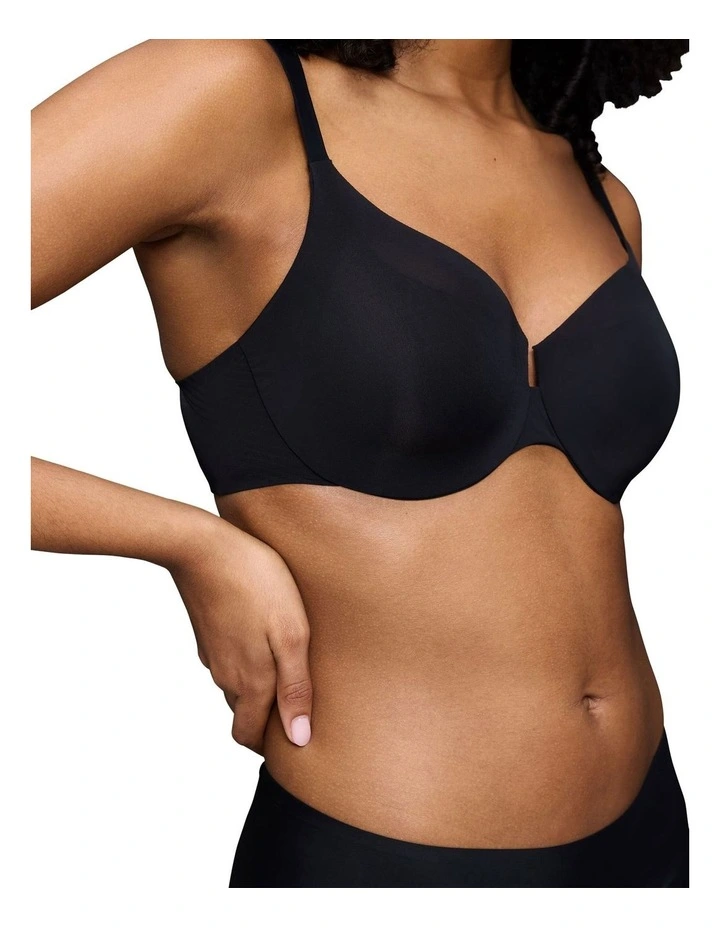 Body Make Up Illusion Curve Minimiser Bra in Black image 3