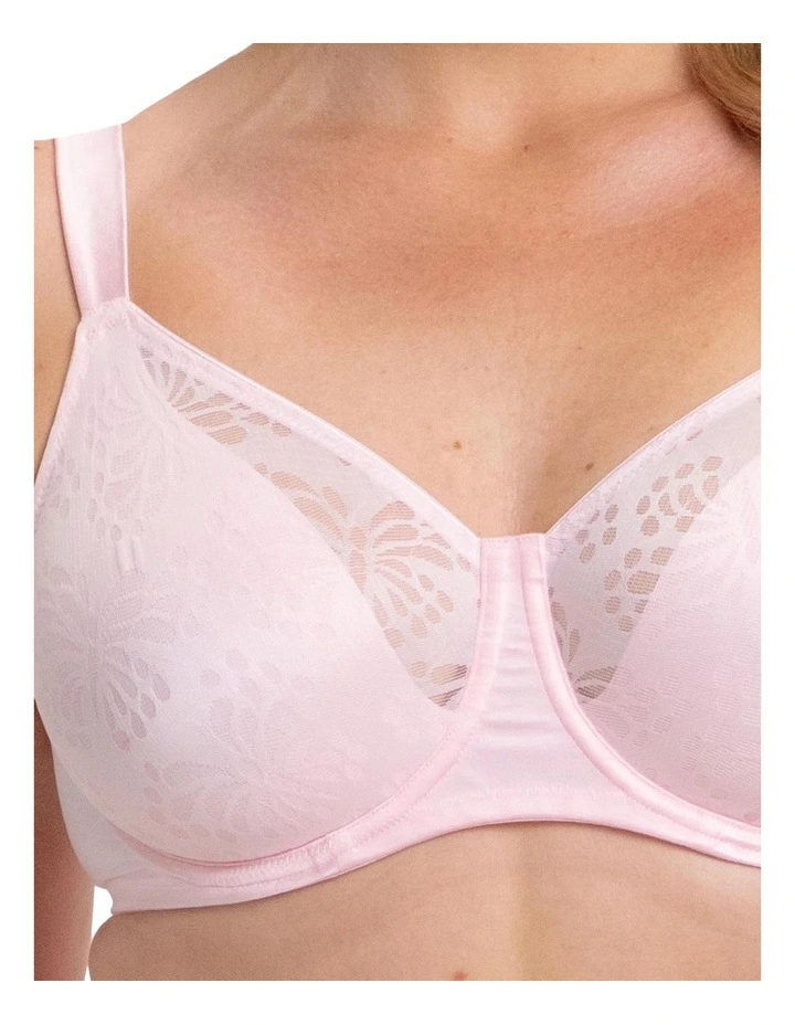 Lacy Minimiser Bra in Pink image 3