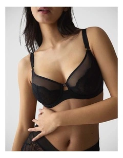 Love in Lace Wired Bra in Black