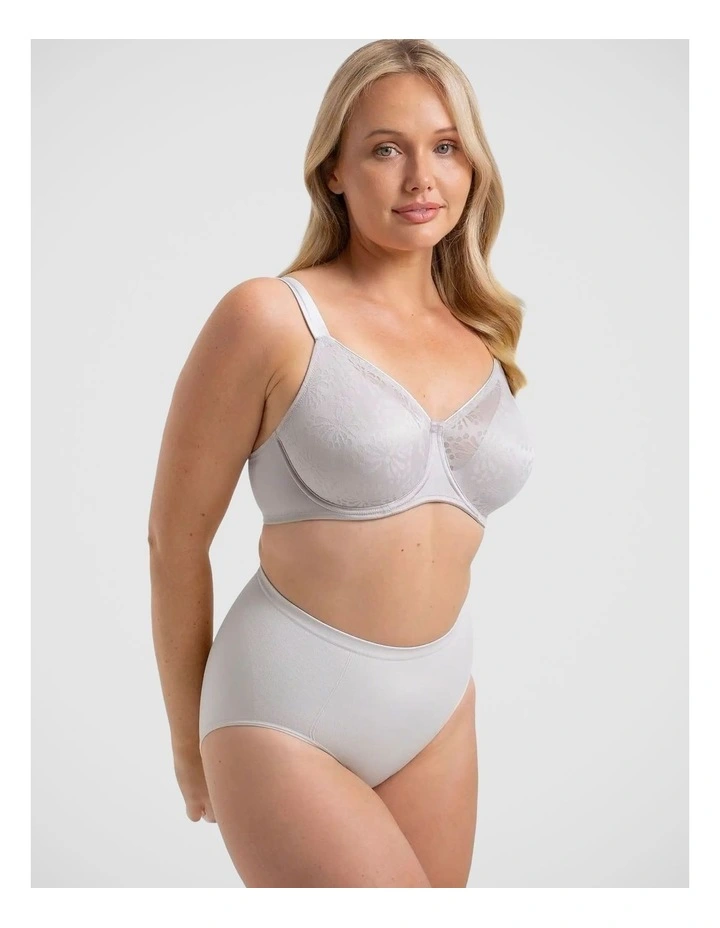 Lacy Minimiser Bra in Pearl Grey image 4