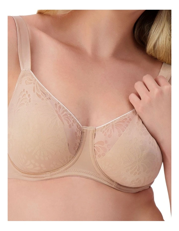 Lacy Minimiser Bra in Beige image 4