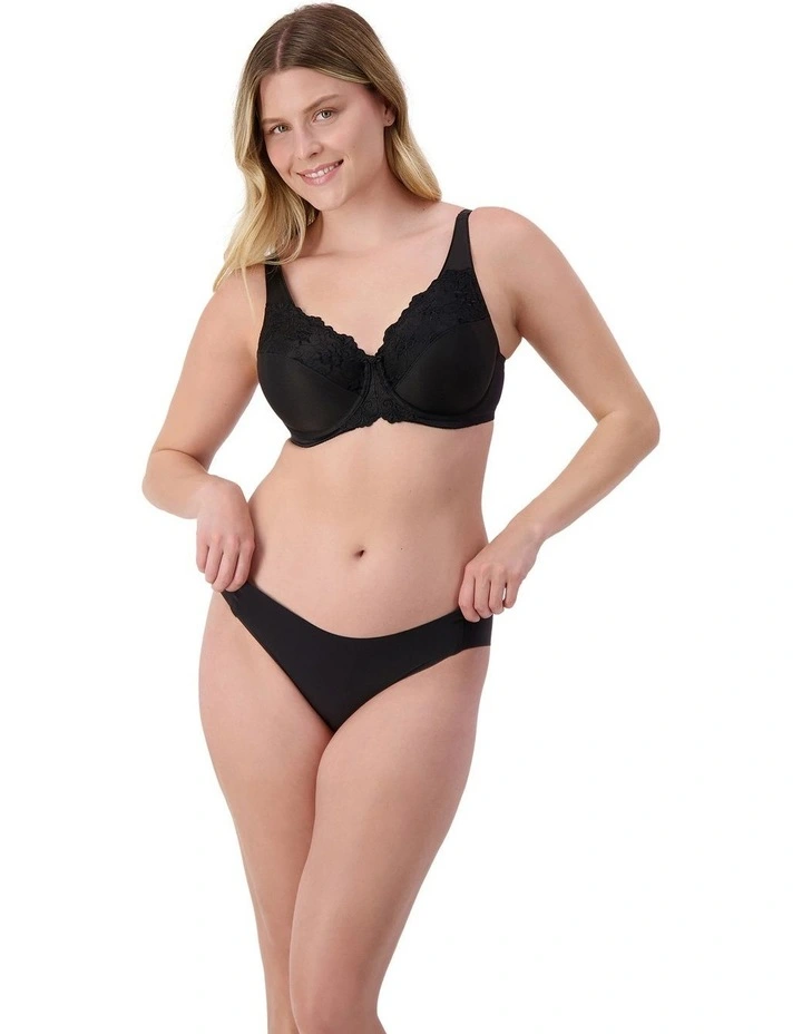 Embroidered Minimizer Underwire Bra 10000085 in Black image 4