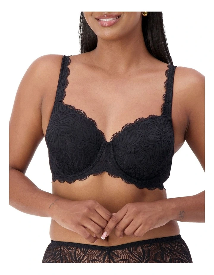 Essential Lace Balconette Underwire Bra in Black image 3