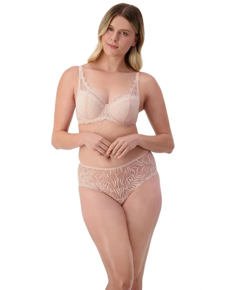 Essential Lace Balconette Wired Padded Bra in Nude Pink image 5