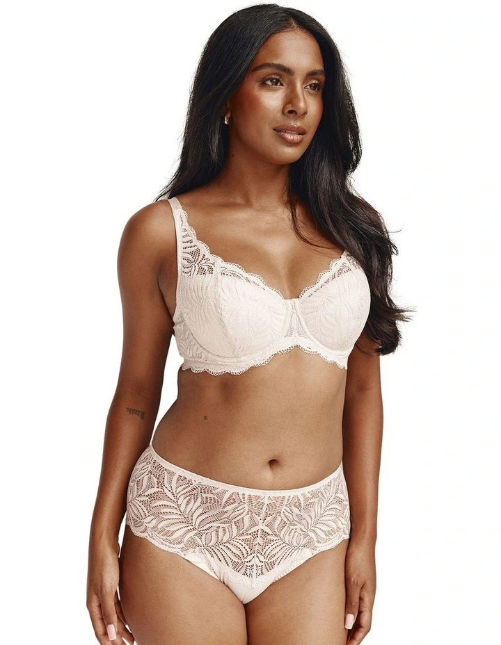 Essential Lace Balconette Wired Padded Bra in Nude Pink image 6