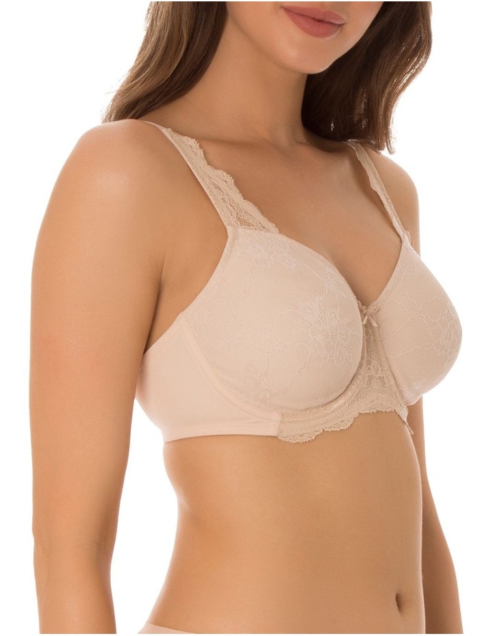 Contouring sensation minimiser bra Clearance