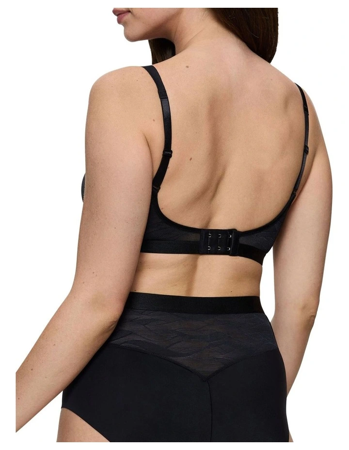 Airy Sensation Minimiser Bra in Black image 2