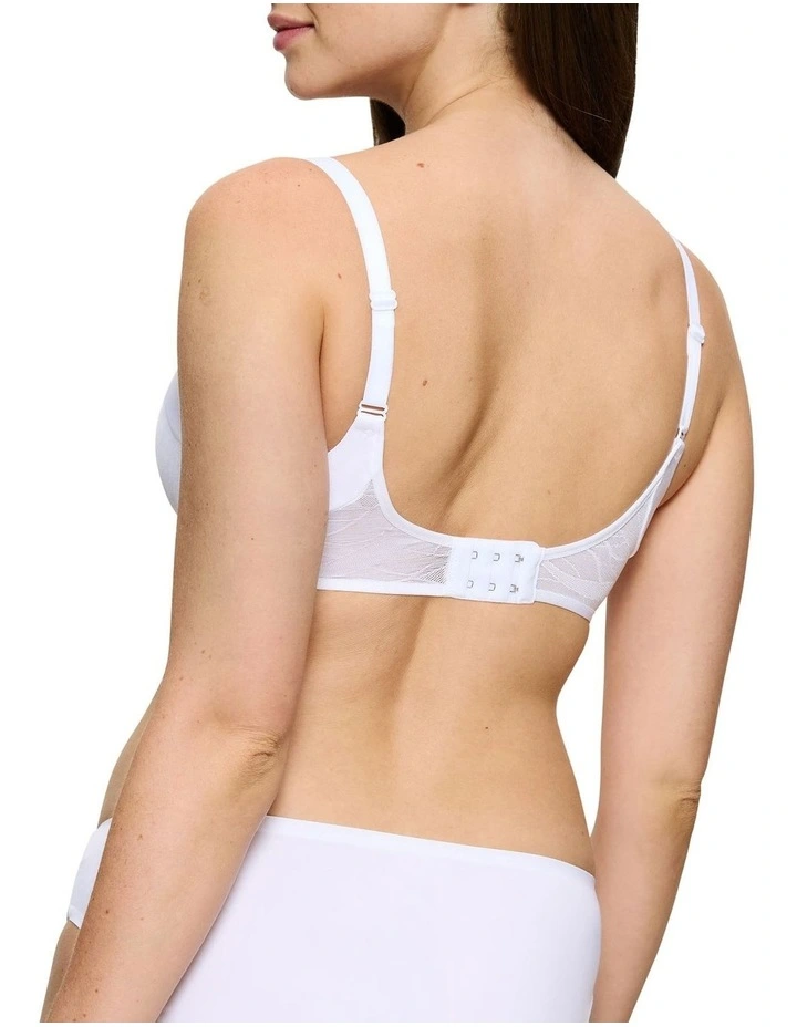 Airy Sensation T-Shirt Bra in White image 2