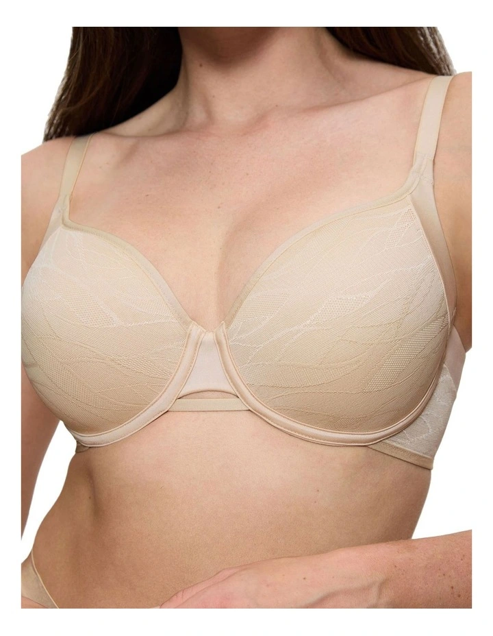 Airy Sensation T-Shirt Bra in Beige image 3