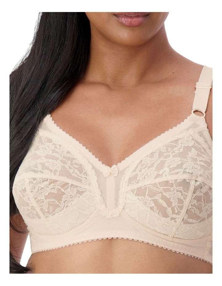 'Poesie' Soft Cup Bra 10000023 in White image 4