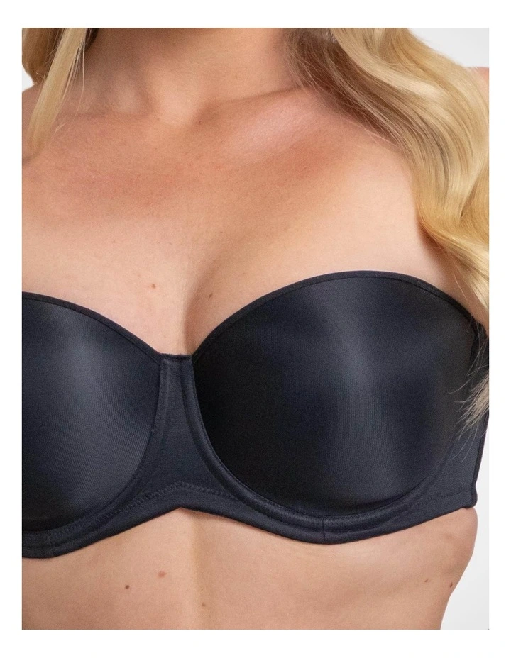 Beautiful Silhouette Strapless Bra in Black image 5
