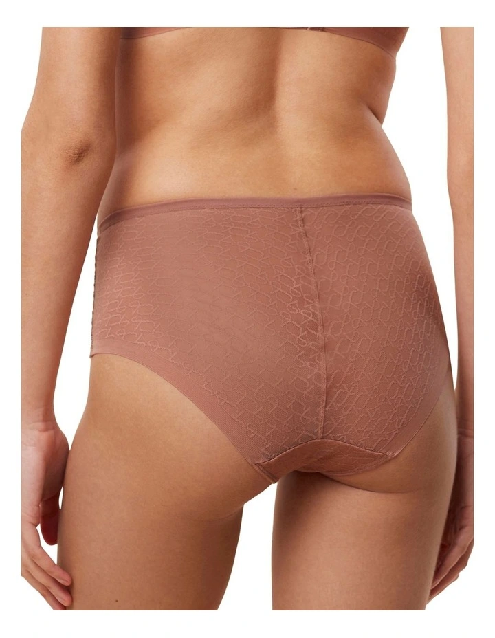 Signature Sheer Maxi Brief in Toasted Almond image 2