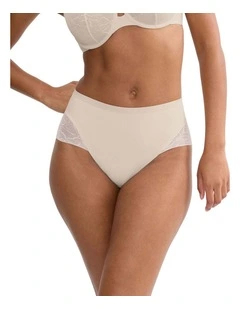 Comfort Contour Maxi Brief in Nude Beige