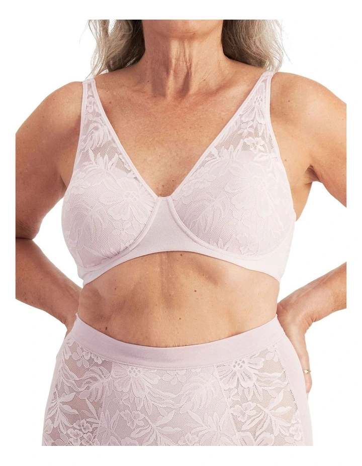 Ultralight Wirefree Bra in Peony Dream image 1