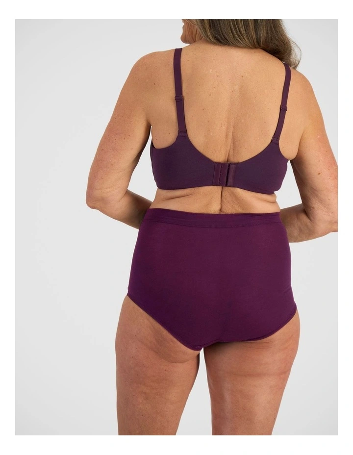 Ultralight Wirefree Bra in Blackberry Wine image 2