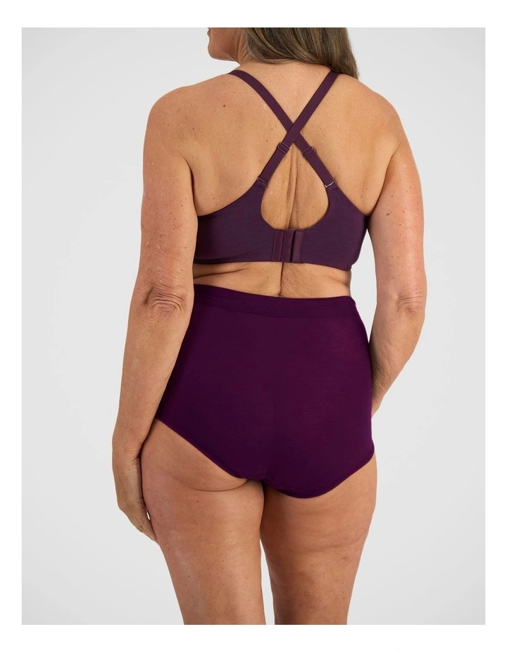 Ultralight Wirefree Bra in Blackberry Wine image 4